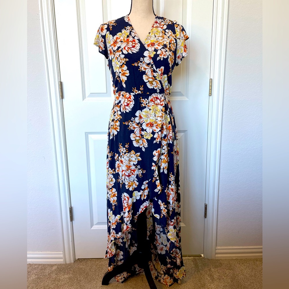 Altar’d State Floral High/Low Maxi Dress size L